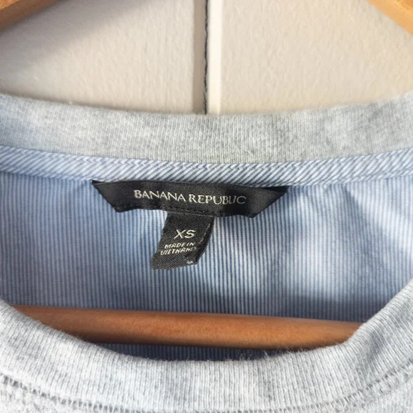 Banana Republic Mixed Media Striped Poplin Back Sweatshirt Grey - XS - Picture 10 of 11